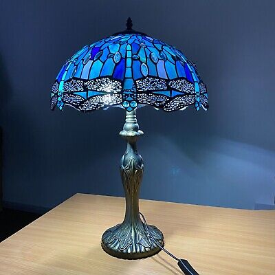 Lampada da tavolo blu Dragonfly stile Tiffany 16 pollici tonalità vetro colorato artigianale
