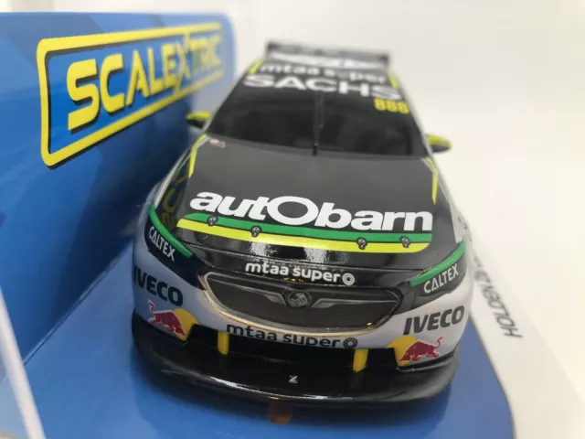 Scalextric C4025 - Lowndes Richards Bathurst - Holden ZB commodore 3