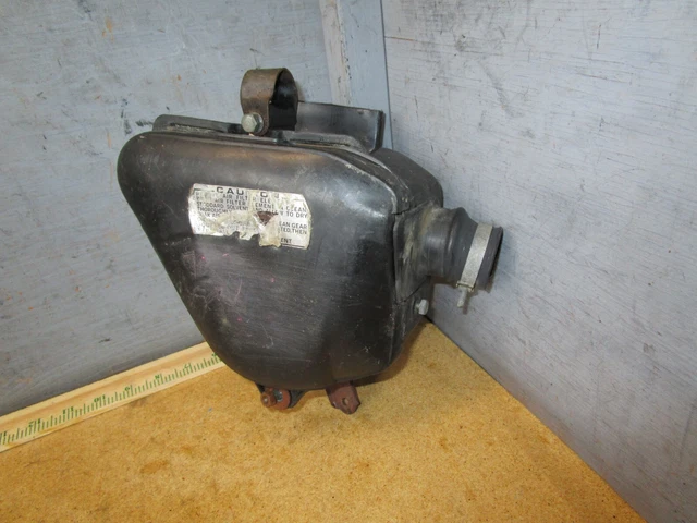 Honda Xl175 Xl 175 1973-75 Air Cleaner Housing & Filter Body P/N 17221-362-000