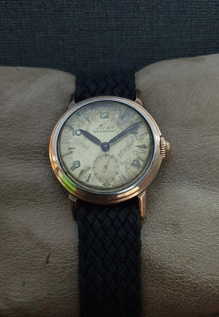 Montre Vintage Militaire Mido Multifort Extra Plate - Mouvement Manuel, Boîtier 29,8mm Argent, Cadran Rouge