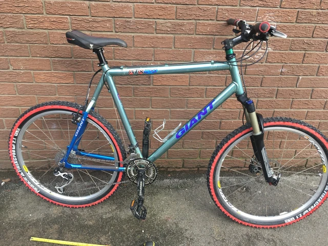 GIANT ATX 27.5 MOUNTAIN BIKE 18 INCH ADULTS ALUMINIUM FRAME ref