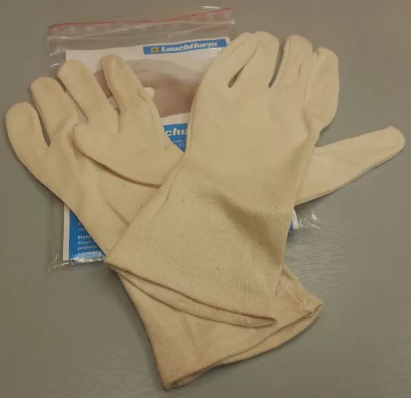 Guantes De Algodon Para Proteccion De Las Monedas . Marca Leuchtturm . Alemania