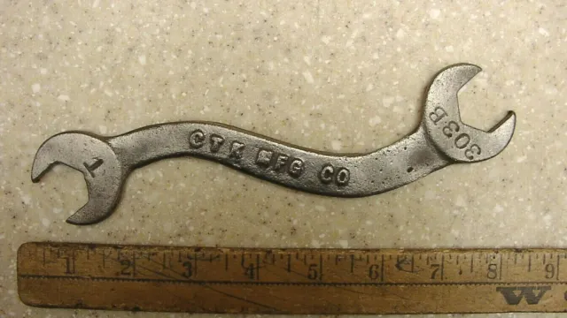 Antique CTK Mfg. Co. 8" "S" Wrench,13/16" Open Ends,Curvy,Snake,Obstacle",XLINT!