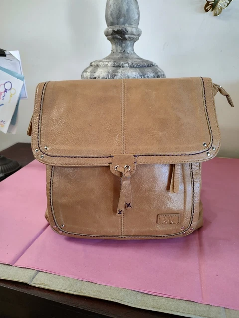 THE SAK VENTURA CONVERTIBLE CROSSBODY BACKPACK Light Brown LEATHER