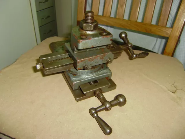 Lathe Tool Post With A Swivelling Base , Weighs 6.1 Kilos