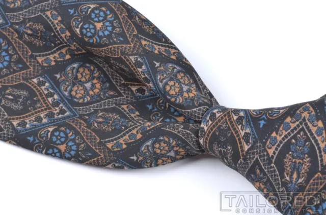 BRIONI Black Geometric Ornate 100% Silk Mens Luxury Tie - 3.75"