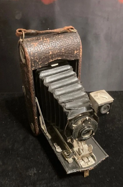 Antique Eastman Kodak No. 1-A Autographic  Folding Camera 1914   uses 116 film