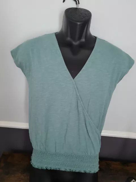 Vince Camuto Cap Sleeve Faux Wrap Top - Green Size XS front Botton and lace Nice