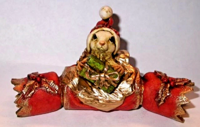 Neil Eyre Designs Christmas Red Santa hat Mouse Mice Cracker figurine holly Ivy