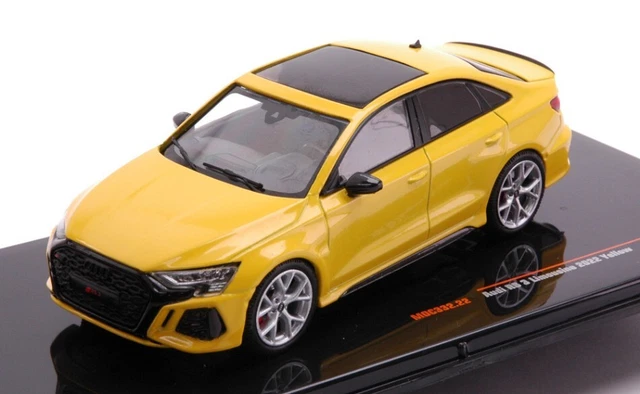 Miniature Skoda Octavia IV Combi – Jaune – Échelle 1/43 – Abrex – Neuf