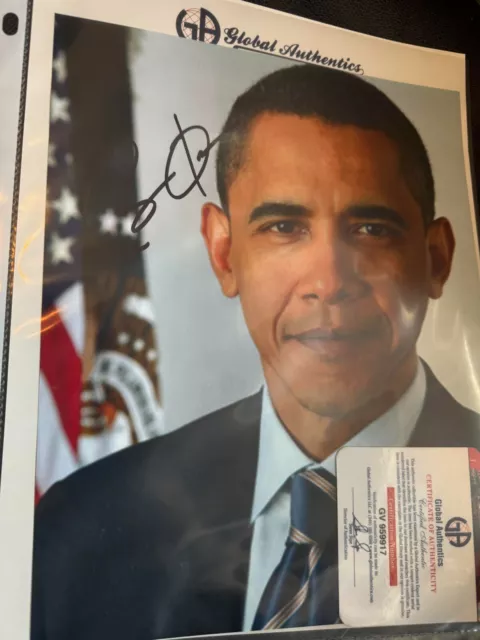 Barack Obama authentic signed autographed 8x10 photograph GA COA LOA