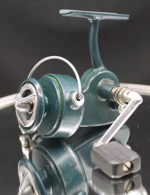 VINTAGE ALCEDO Micron ULTRA LIGHT SPINNING Reel From Italy VGC++++