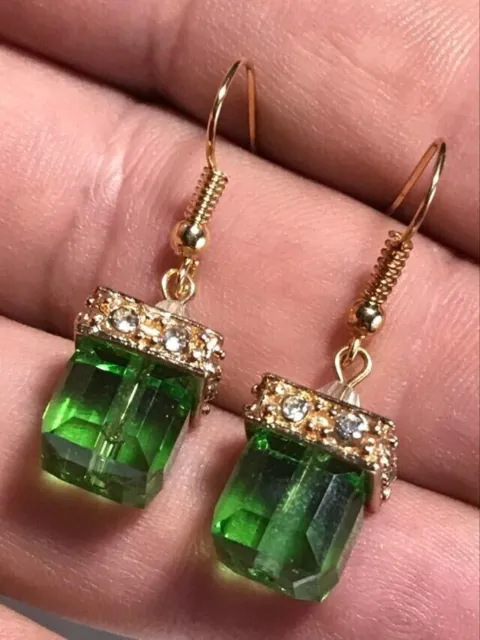 Beautiful Art Deco Style Green Cube Crystal Drop Earrings 3