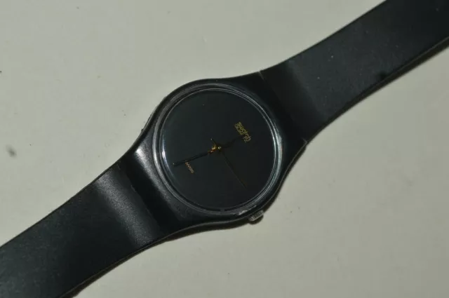 VINTAGE SWATCH WATCH LB106 BLACK MAGIC 1986 Ladies Swiss Quartz