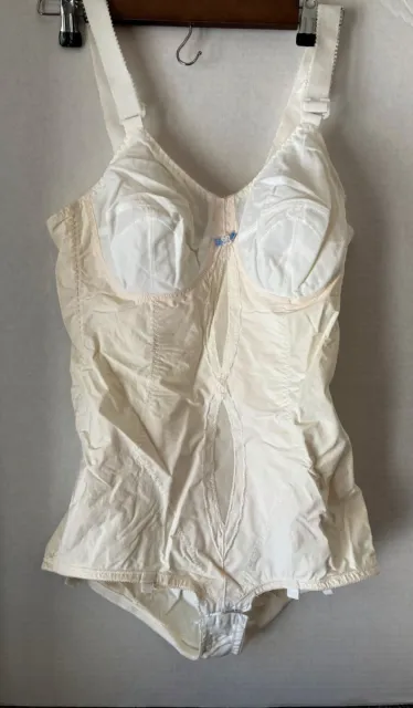 VINTAGE PLAYTEX I can't Believe It's A Girdle All In One Shapewear ...