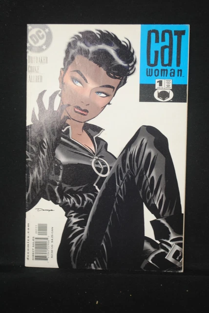 Catwoman #1 1st issue Artist Darwyn Cooke (RIP) 2002 Brubaker Story