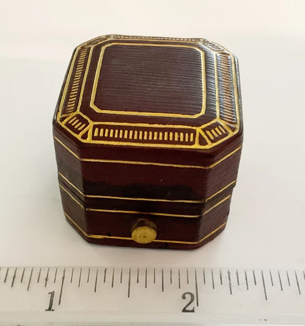 Antique Art Nouveau Leather Tiffany Ring Jewelry Box Antique Art Nouveau Leather Tiffany Ring Jewelry Box