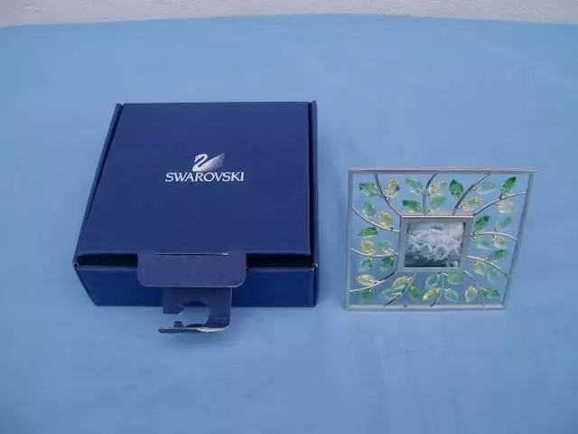 Swarovski Crystal Leaves Square Picture Frame Yasmine Nurel  Nib