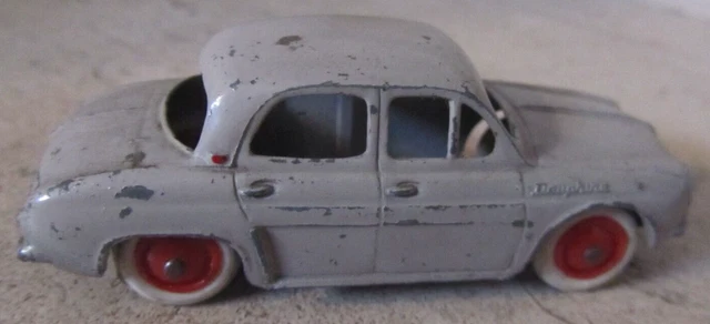 Renault Dauphine Police Norev 1/64 - Collection