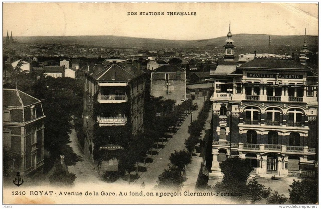 CPA ROYAT Avenue de la Gare In the Fond (721595)