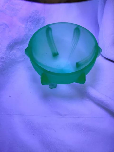 VTG Art Deco Uranium Green Glass Footed Dresser Celluloid Covered Dish 3