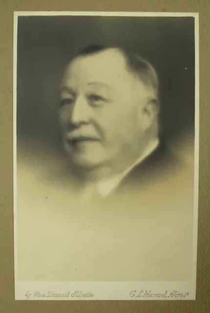 G L Manuale Freres Fotografia di Un Sconosciuto Verso 1920 Soggetto Identificare