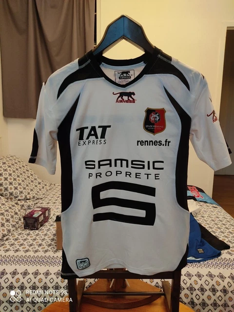 Maillot de football de clubs français portés stade rennais