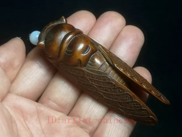 Japanese boxwood hand carved cicada Figure statue Netsuke gift old collectable 3