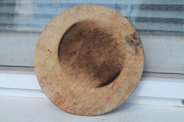 Old primitive wooden plate 19-th century
