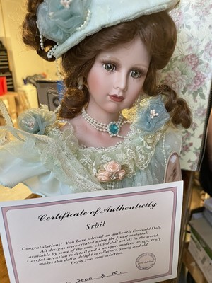 Emerald Doll Collection Porcelain Doll Bust & Head Music Stand Sybil Handcrafter