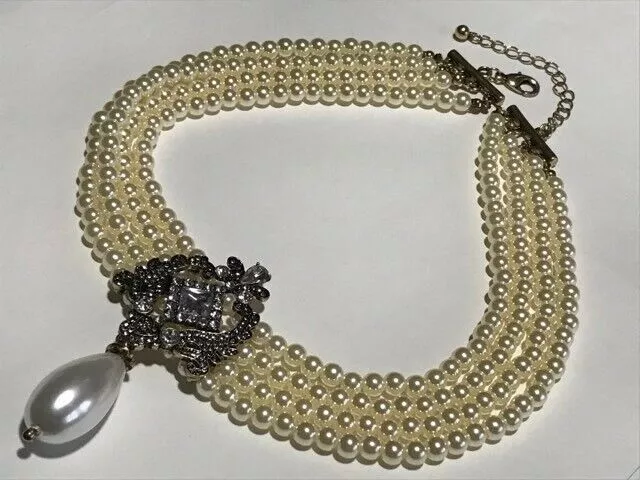 Beautiful Art Deco Style Statement Faux Pearl & Crystal Necklace