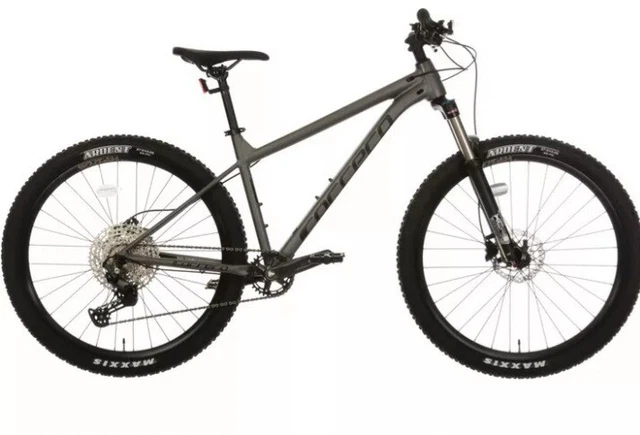 Carrera sulcata new top
