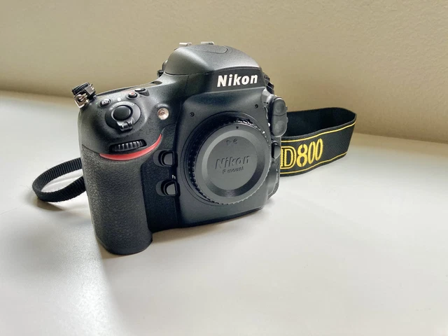 MINT Nikon D800 36.3 MP Digital SLR Camera - Black (Body Only) 2