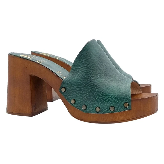 Mules Pointues Bleu Foncé En Cuir Laseré – Talon Aiguille 12 Cm – Italie – Taille 35 à 42 UE