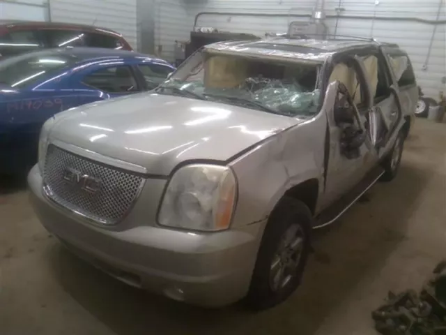 Display Screen Entertainment System Opt U42 Fits 07-14 ESCALADE 1567015