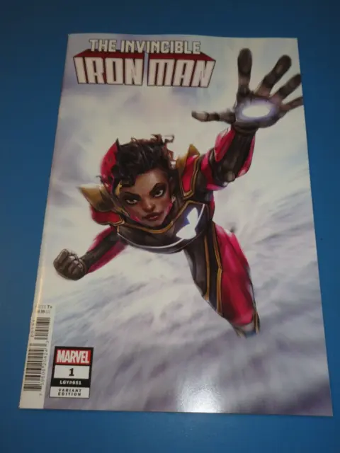 Invincible Iron Man #1 Ironheart Variant NM Gem Wow