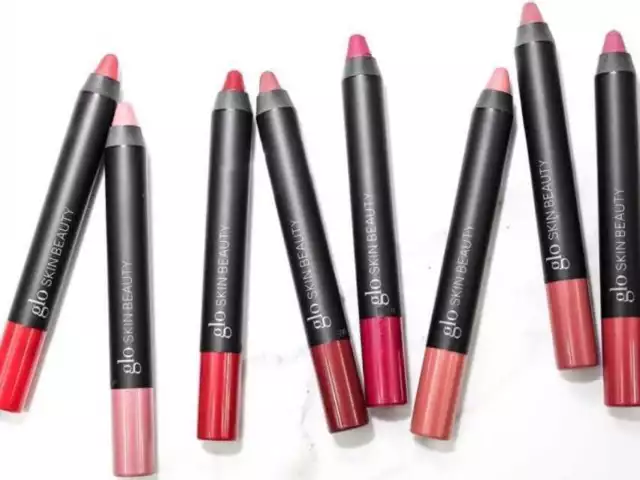 Glo Skin Beauty Suede Matte Crayon 2.8g / 0.10 oz (Choose your Lip Shade)