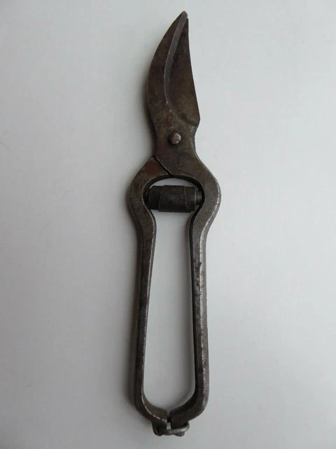 Alte gebrauchte kleine Gartenschere, Rebschere ca 16,5 cm
