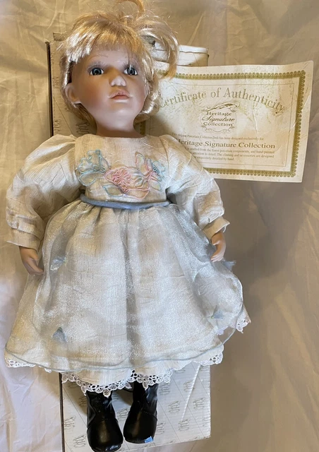 Vintage Porcelain RARE Heritage Signature Collection Noelle Doll 16” #14833