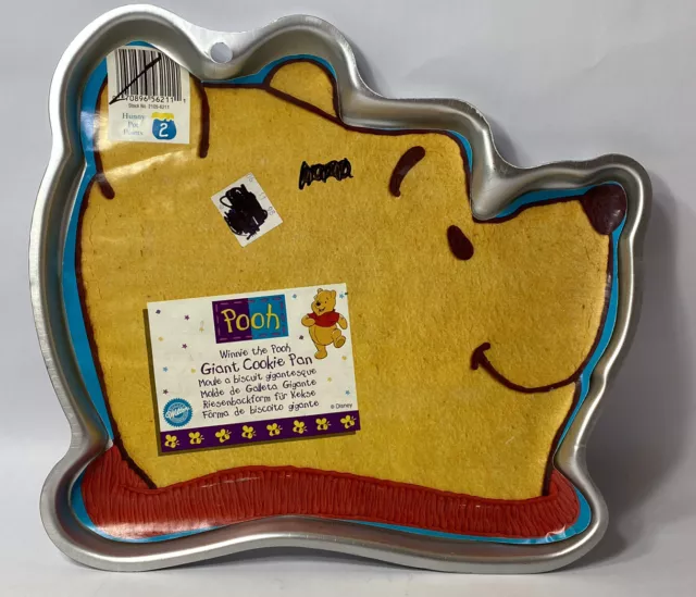 1998 Wilton Winnie The Pooh Cookie Pan Disney Shaped Head # 2105-6211 Brownie