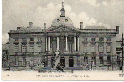 CPA 51 CHALONS SUR MARNE  l'hotel de ville