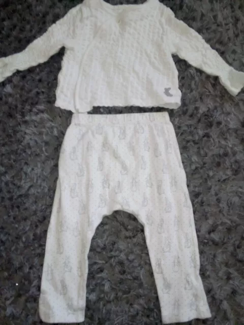 Baby Boy Age 9-12 Months Clothes... Peter Rabbit outfit