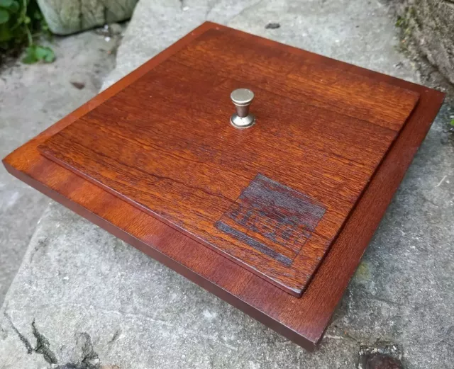 Mid Century medl Square Teak Lidded Box 20 x 20 x 4cm