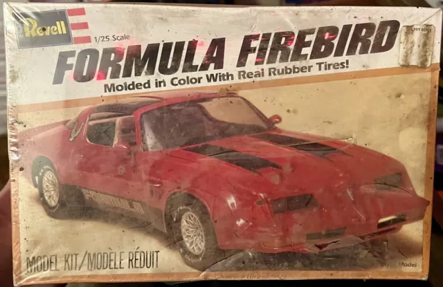 Vintage Revell 1/25 Scale Formula Firebird 1980 #7207 Model Kit