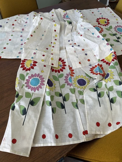 VINTAGE JAPANESE  KIMONO cotton Handmade Hand Sewn colorful mod flower floral