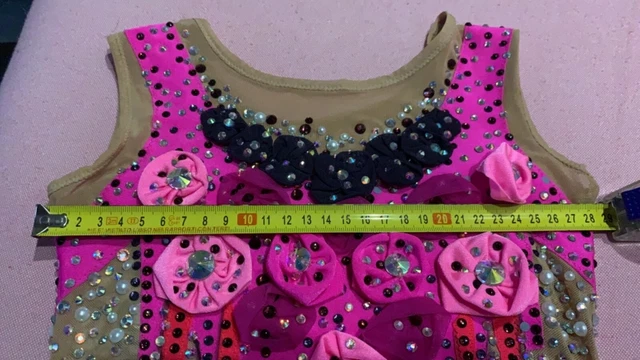 Body da Ginnastica Ritmica Rosa rosso ,  con Swarovsky nuovo mai utilizzato 
