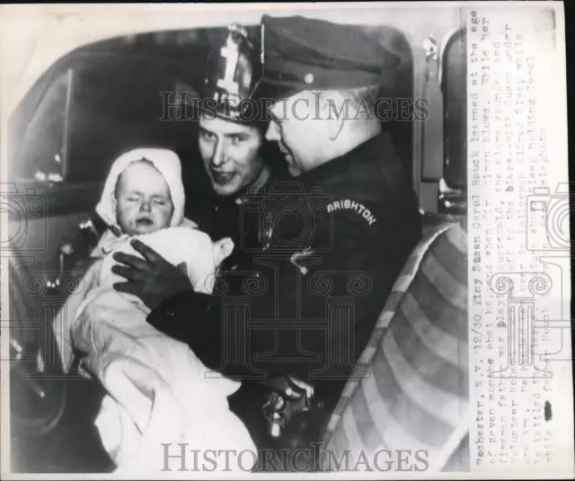 1948 Photo Fireman father baby sits his daughter, little Susan Carol Houck