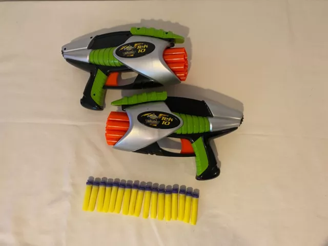 2004 Buzz Bee Toys Tek 10 Air Blaster (set of 2 w/ original foam darts)