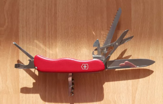 Couteau Victorinox Outrider