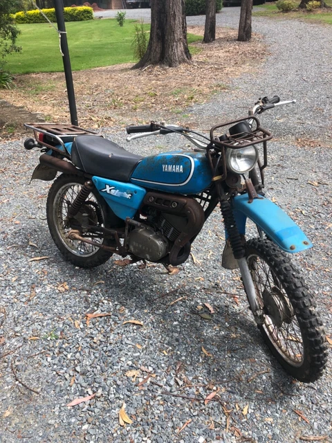 Yamaha ag 100
